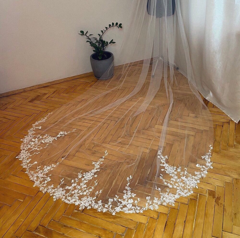 Wedding Veil Cathedral Lace Fingertip Short Wedding Leaf Bridal Comb Elbow Chapel Waist Wrist Waltz