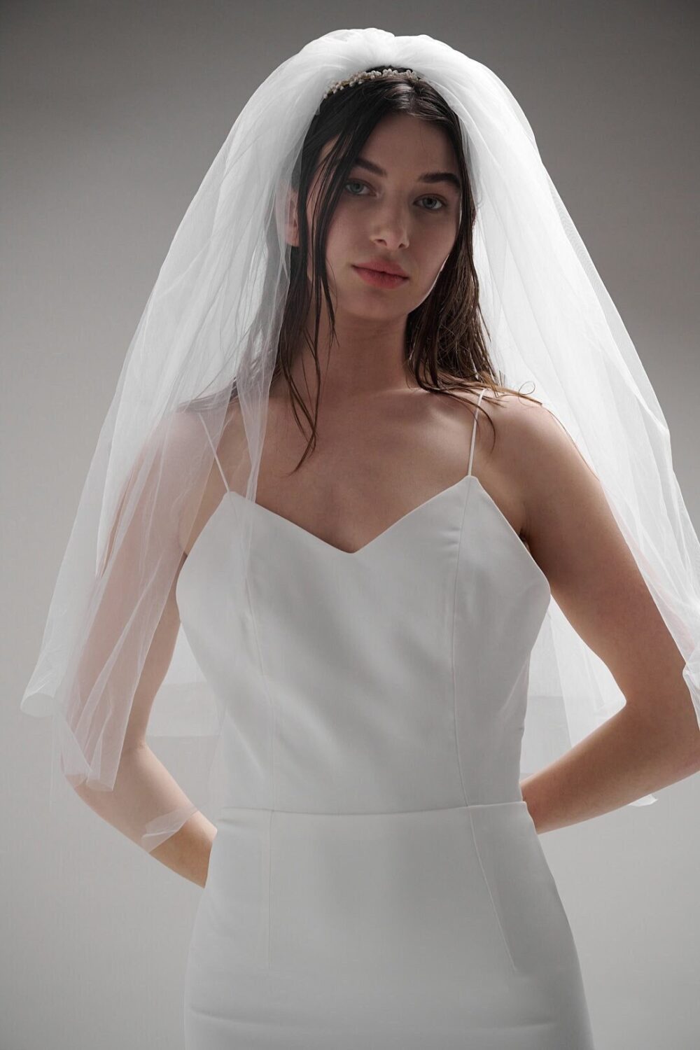 Two Tier Veil Wedding Veil, Retro Bridal Layer Short Tulle Minimalist Modern
