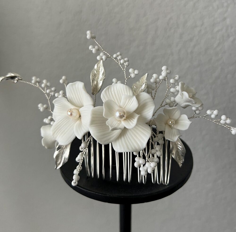 Bridal Hair Comb - Vintage Wedding Piece With Pearl & White Flowers- H032