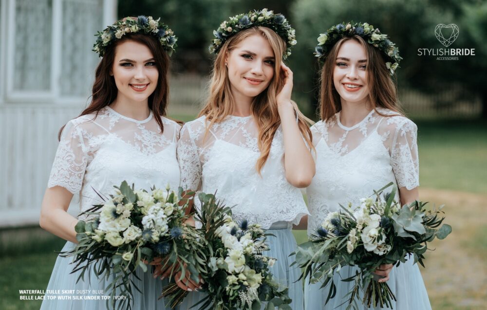Belle Lace Top Buttoned Back, Bridesmaids Crop Top, White Or Ivory Available in Plus Size Xxxl