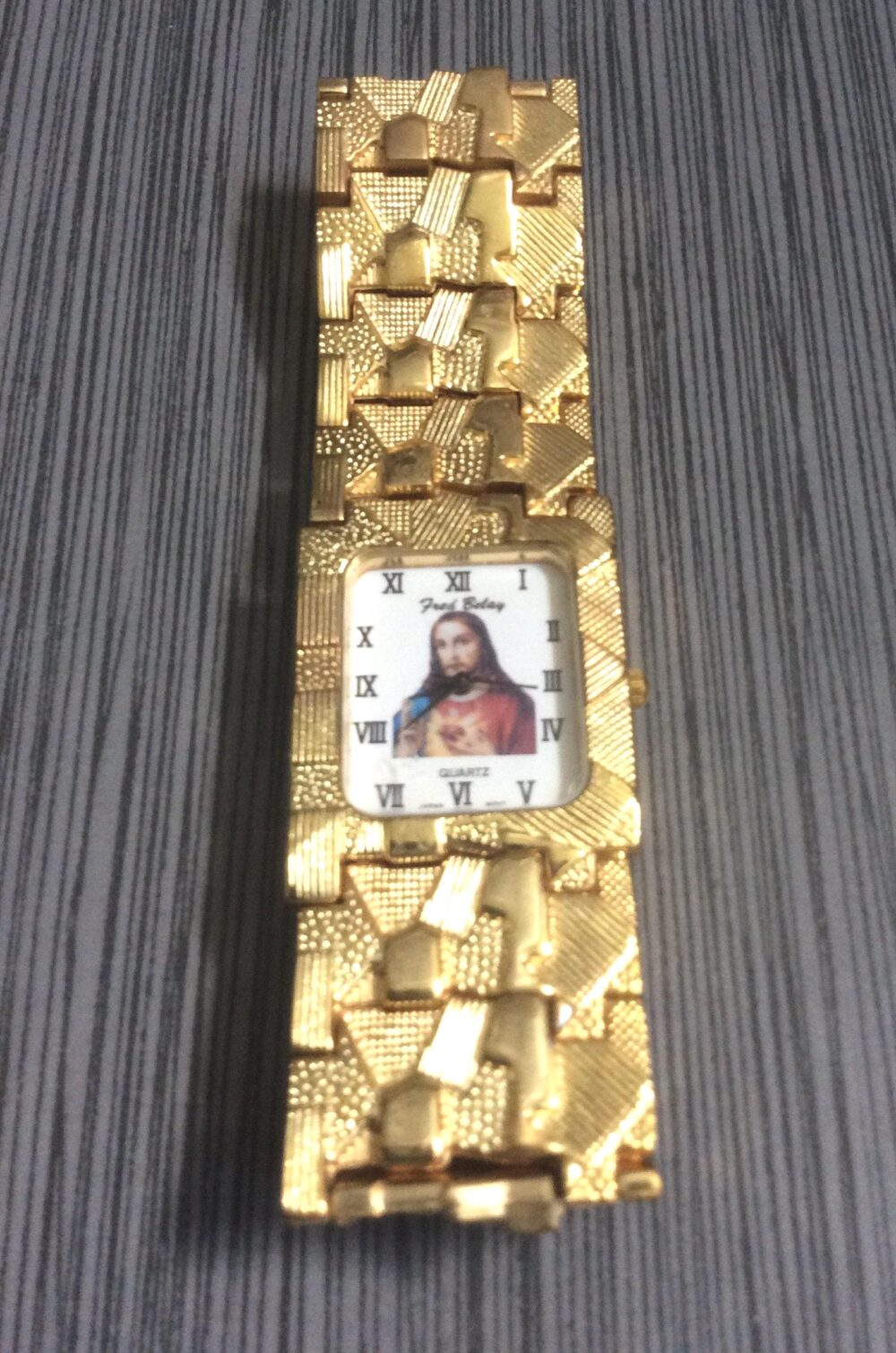 Men's Gold Nugget Watch Religious Rectangle White Dial Jesus Image & Roman Numeral Hours All On A Linked Band Brand New Vintage Rare