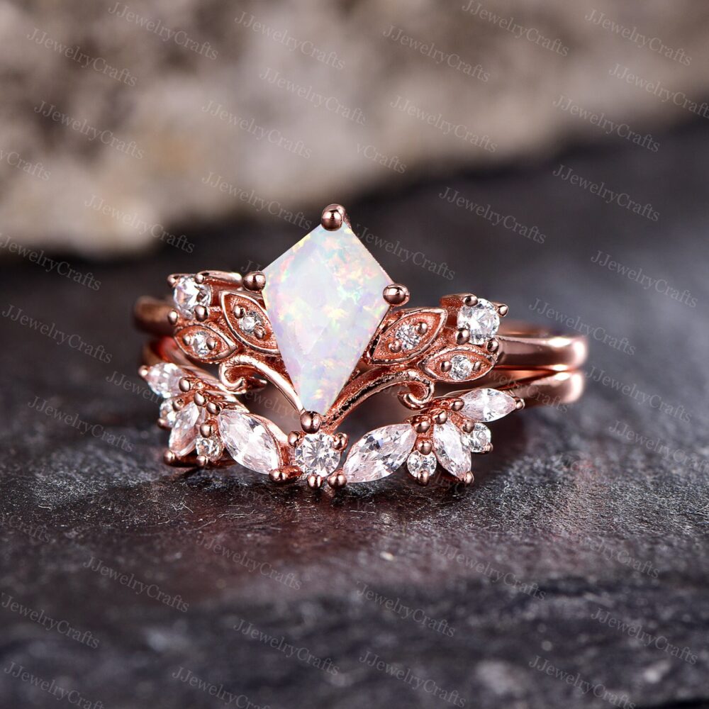 Vintage Kite Shaped Opal Engagement Ring Set October Birthstone For Women Chevron Moissanite Cluster Art Deco Curved Wedding