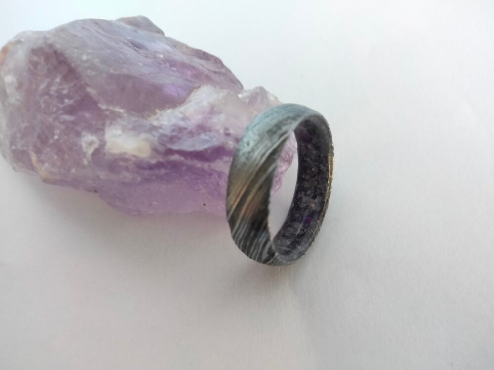 Man Rings, Womens Band, Birthstone Ring, Purple Amethyst Raw Crystal February Damascus Steel Mens Wedding Band
