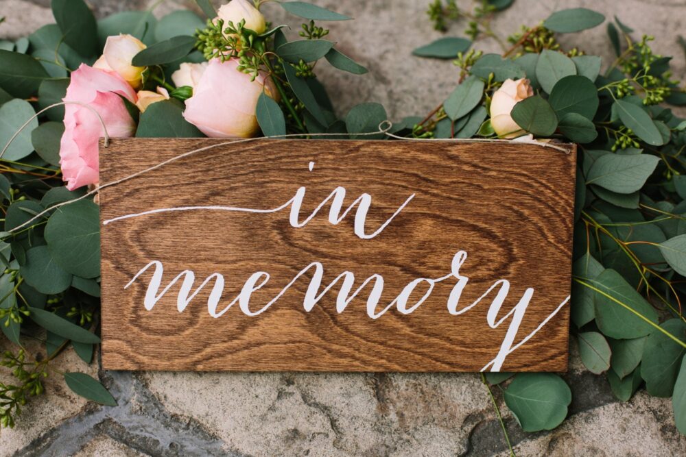 In Memory Sign, Wedding Reserved Sign, Wedding Chair Hanging Wood Signs, -Nc