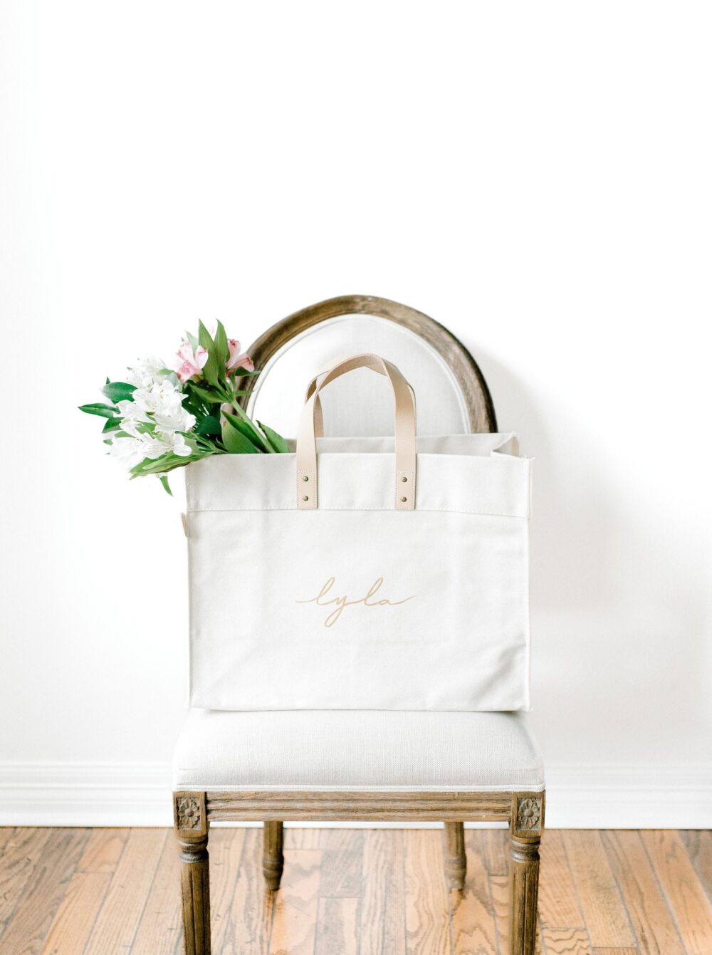 Bridesmaid Gift, Personalize Bag, Canvas Tote Bridal Party Gift Custom Box With Leather Straps