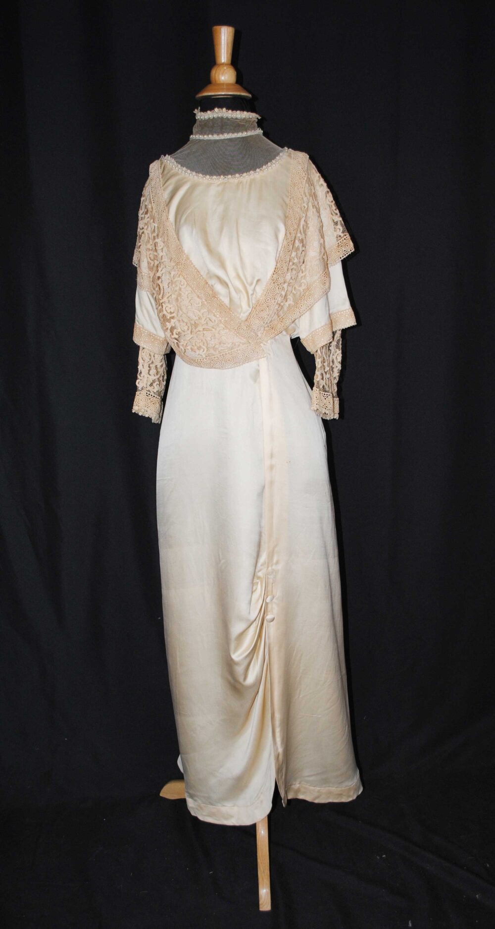 Edwardian Ivory Satin Charmeuse Wedding Gown With Tape Lace On Net, 1915-1918