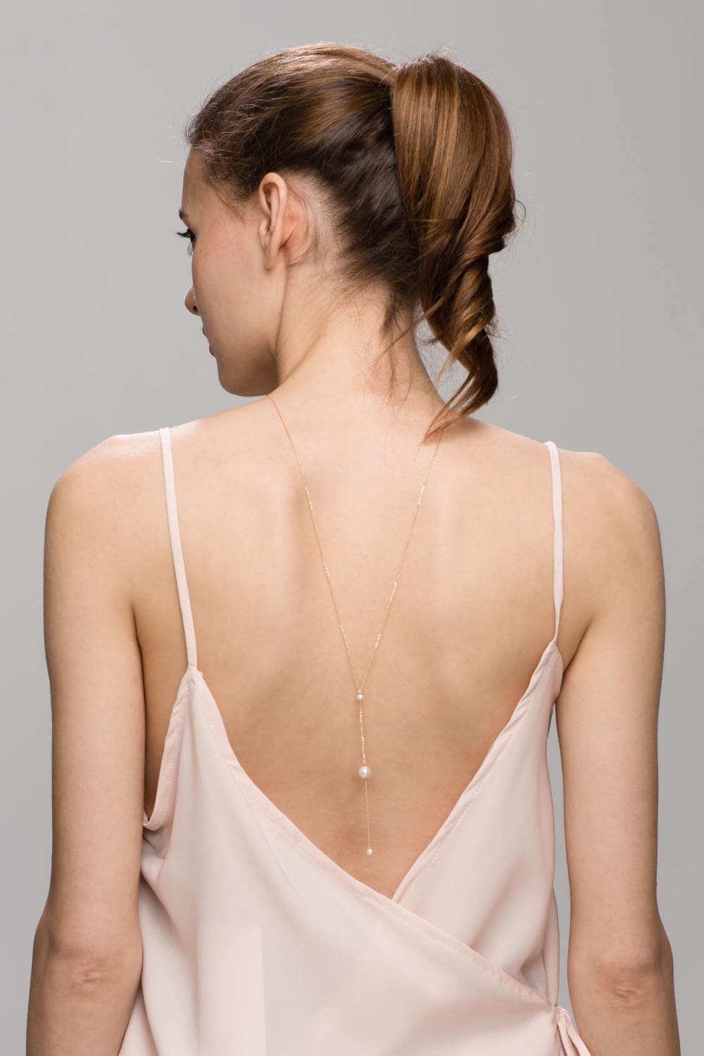 Wedding Dress Back Necklace With 3 Pearls // Gown Back Necklace Bridal Jewelry For Low Wedding Dress