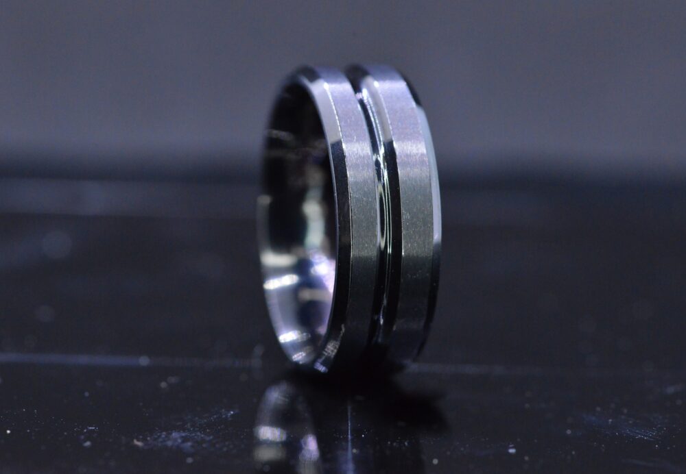 Classic Men Black Stainless Steel 8mm Polished Matte Brushed Finished Center Wedding Band Ring