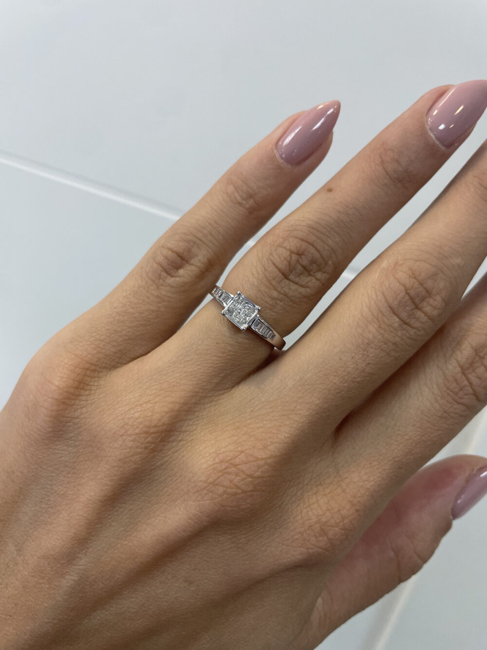 Vintage Engagement Ring, Cluster Princess Cut Diamonds, 18K White Gold, Estate Jewelry, Engagement Ring. Classic Minimalist Ring