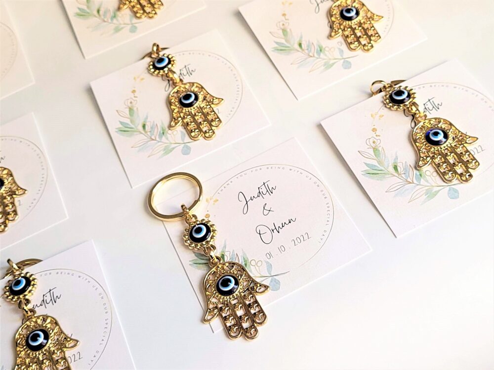 Hamsa Keychain Evil Eye Wedding Favors, Unique Bridal Favors, Bulk Favors, Spring Party Favors, Wedding Favors For Guests in Bulk