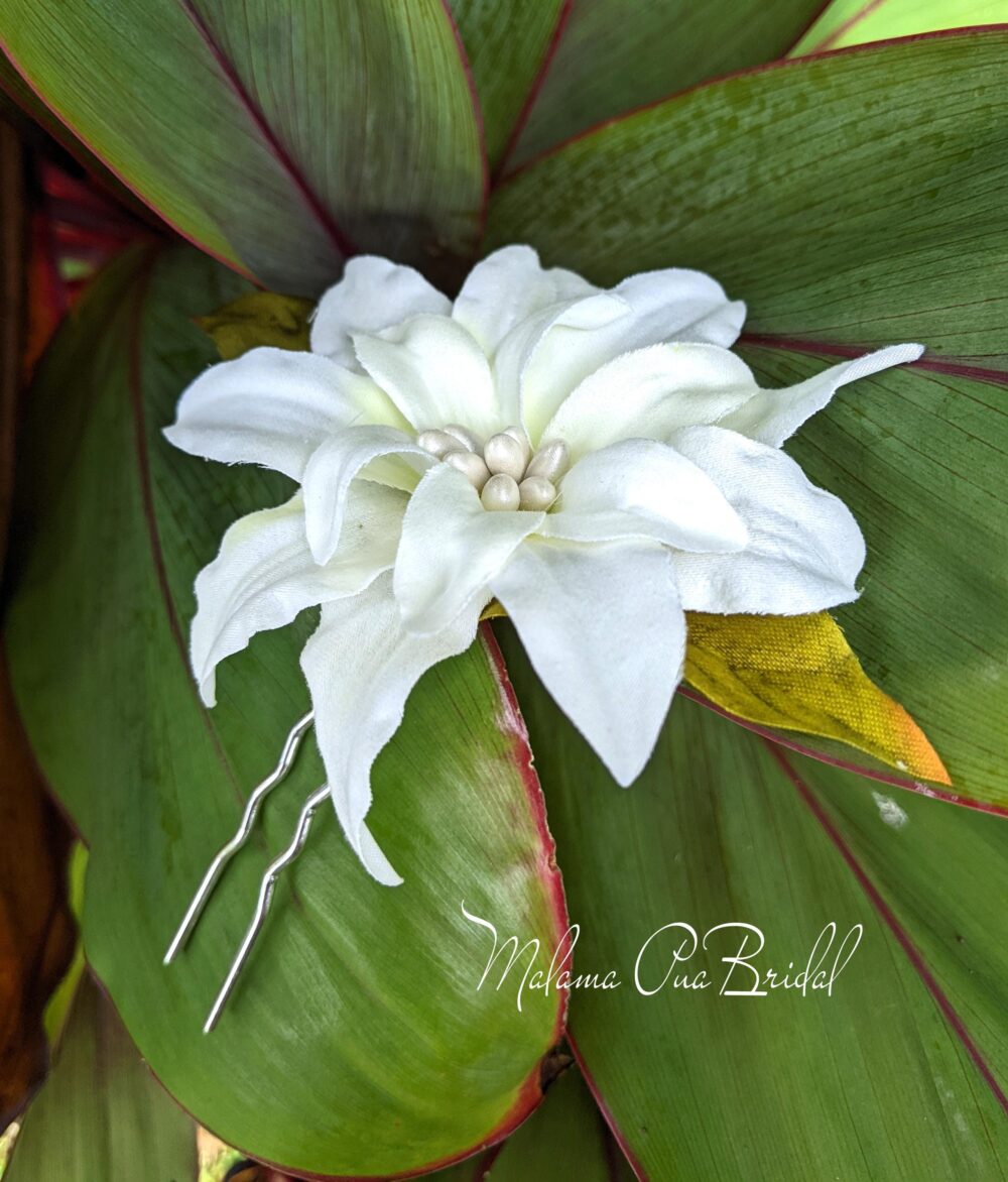 Wedding Hair Clip, Orange Or White Silk Lily, Flower, Bridal Flower, Beach, Fascinator, Headpiece, Flower Pin