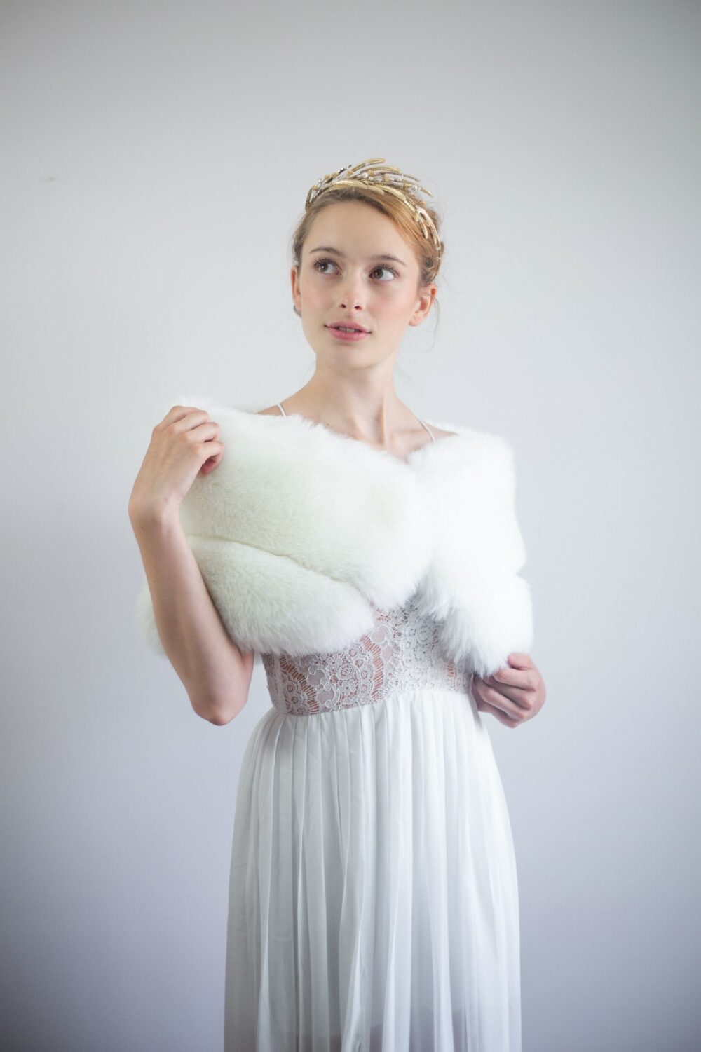 Light Ivory Faux Fur Bridal Wrap, Wedding Shrug, White Wedding Faux Fur Shawl | Penelope Wht01