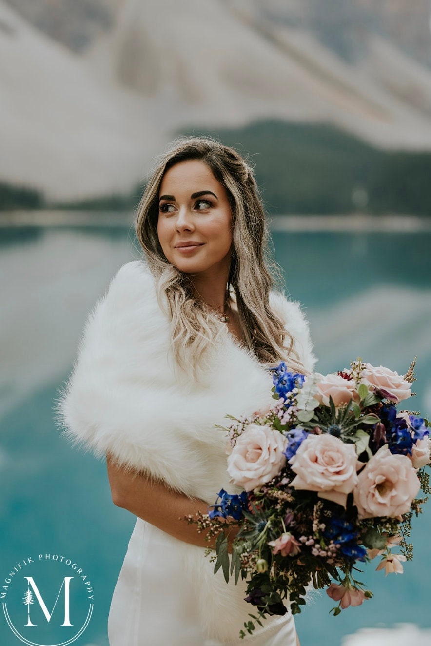 Ivory Faux Fur Bridal Wrap, Wedding Shrug, Stole Shawl Cape, Wedding Faux Fur Wrap | Lilian Ivy03 Sale