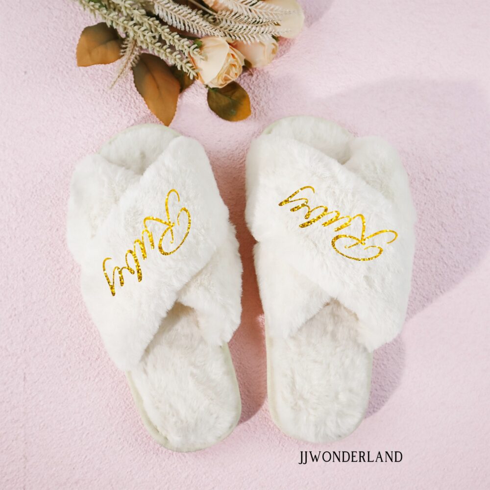 Personalized Slipper, Fluffy Slippers, White Knit Bridesmaid Valentine's Day Gift, Gifts For Her