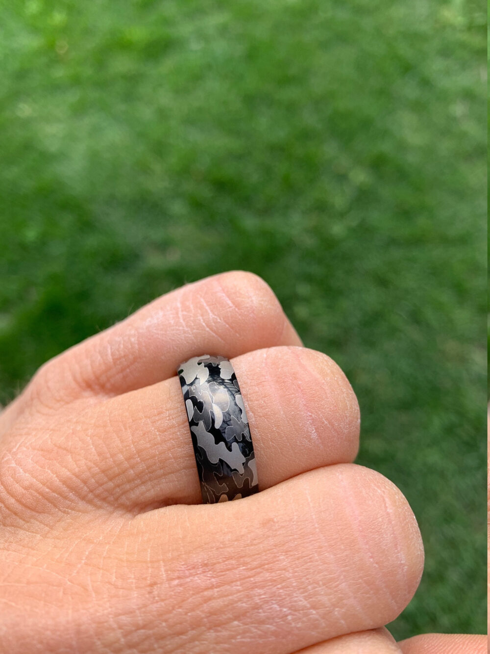 Custom Engraving - 8mm Titanium High Polish Domed Military Army Gray Camouflage Design Wedding Band Ring For Him Or Her