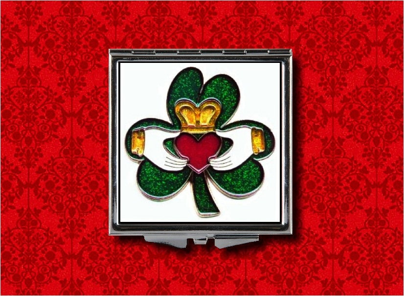 Claddagh Symbol Irish Wedding Crown Hands Heart Metal Makeup Hand Pocket Compact Mirror