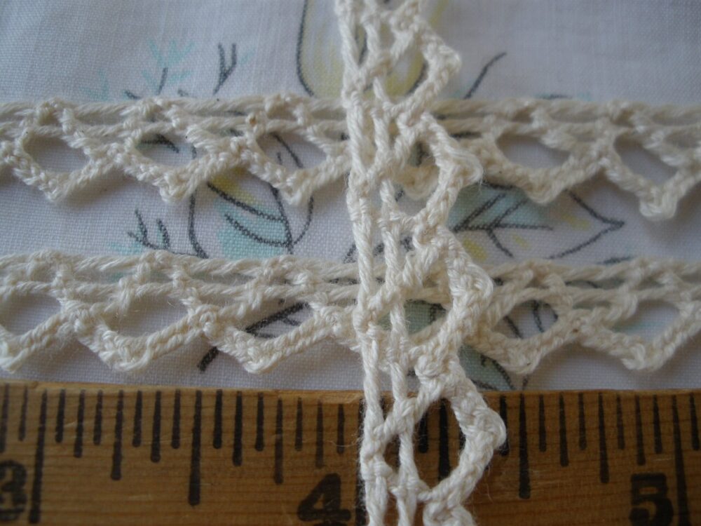 Wholesale 20 Yards Natural Color Chevron Cotton Lace Trim 7/16" 11mm Wide Cluny Lace Ric Rack Edge Cream Edging Insert Gift Tie Dyeable