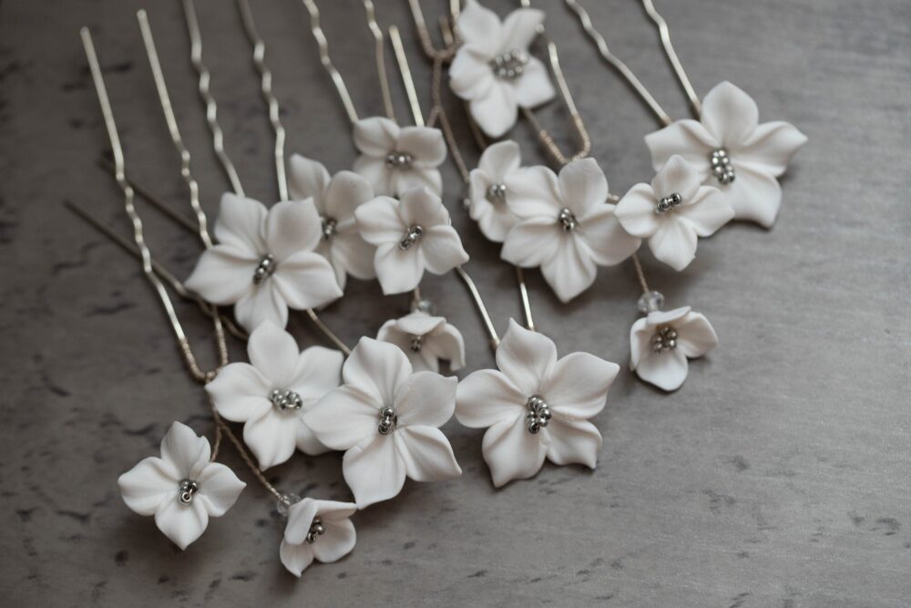 Wedding White Flowers Hair Pins Set Of 8, Bridal Floral Pins, Silver Headpiece, Flower Accessories, Floral Design