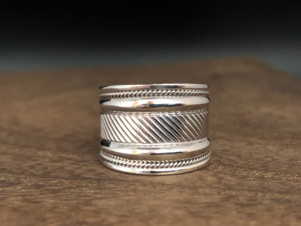 Wide Bali Design Silver Ring // Etched Band 925 Sterling