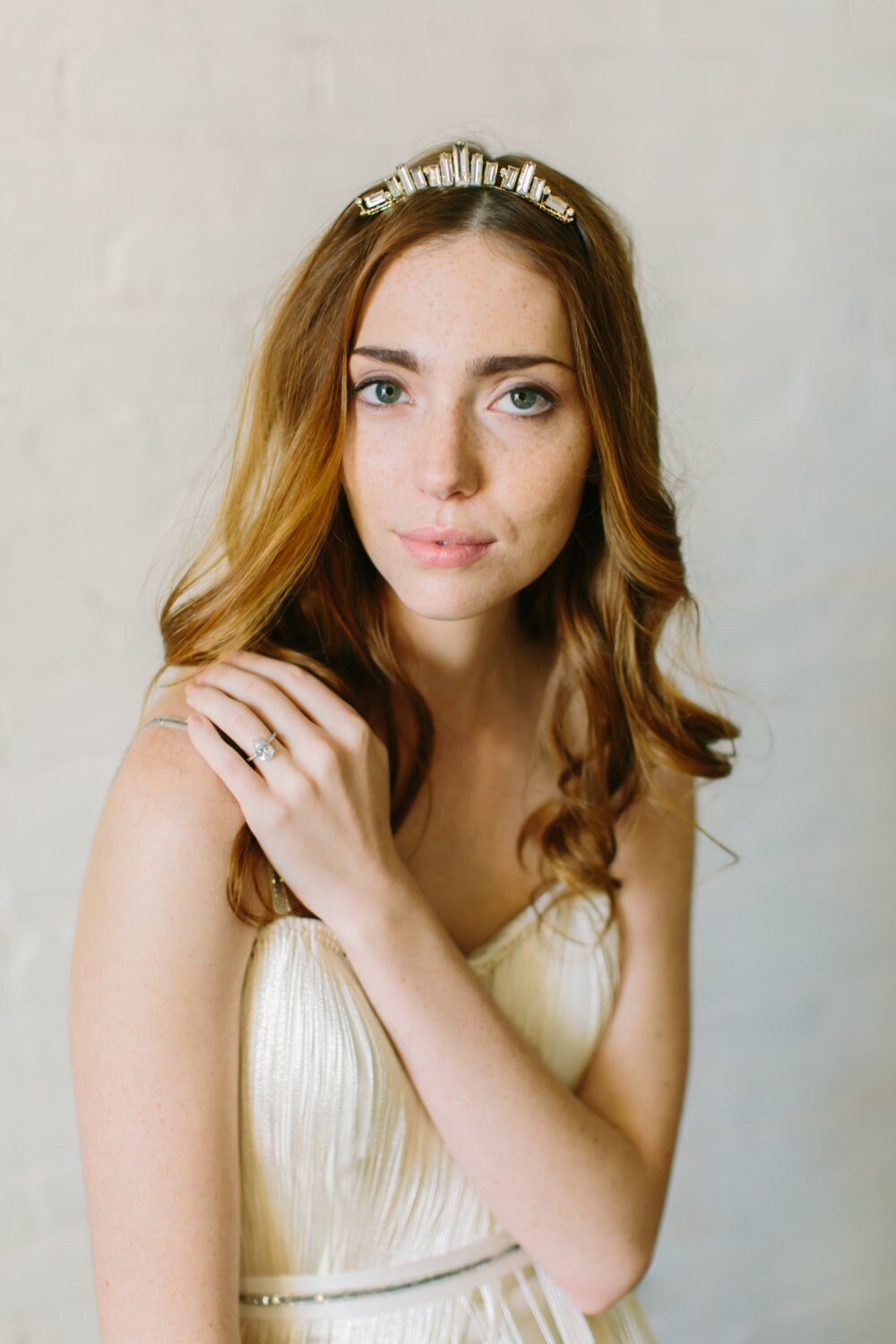 Gwenyth Crystal Bridal Tiara, Sparkly Glam Wedding Comb, Glamorous Art Deco Bohemian Crown