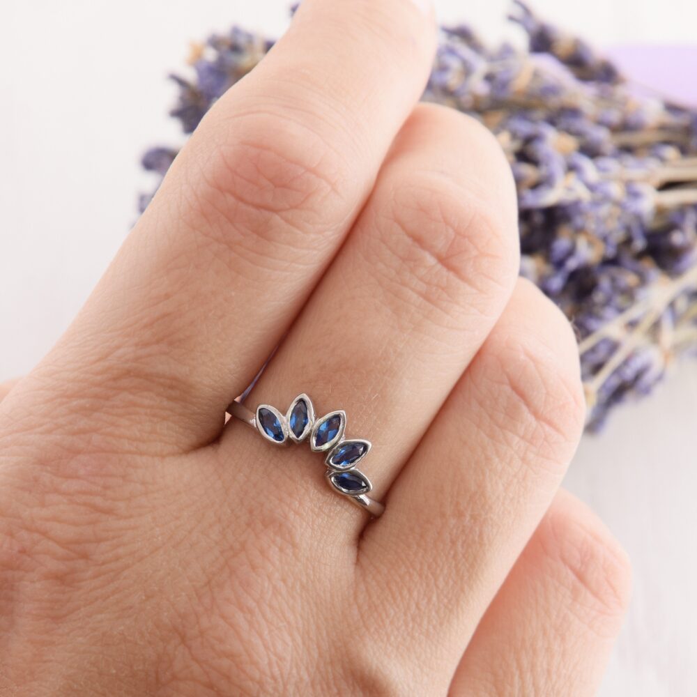 Sapphire Wedding Band, Unique Womens Curved Crown Ring, Silver Band, Silver Ring