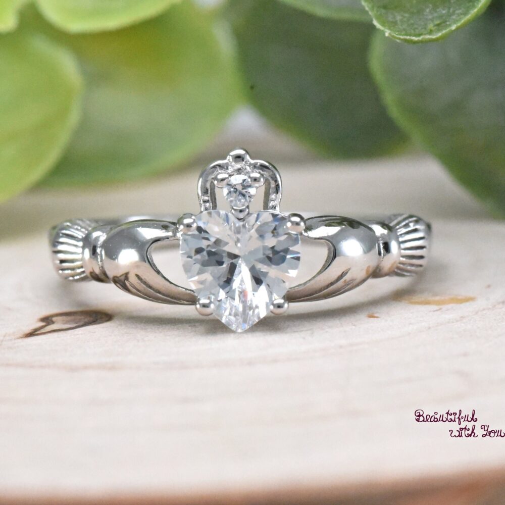 Womens Promise Ring Wedding Silver Celtic Claddagh Women Clear Cubic Zirconia Irish Love Loyalty Friendship Heart Fede Band