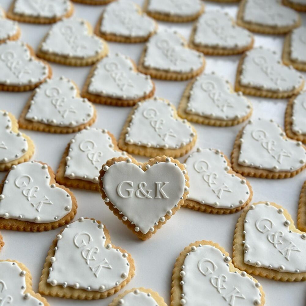 25 Pcs, | Party Favor Wedding Gift Bulk For Guests Favors, Wedding Cookies, Bridal Shower Cookies, Bridal Decorated