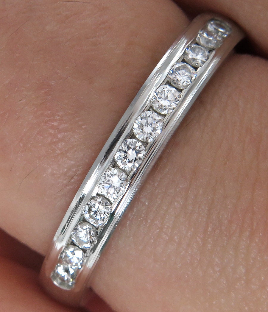 Solid 0.25Ct Round Diamond Wedding Anniversary Platinum Band Ring Comfort Fit