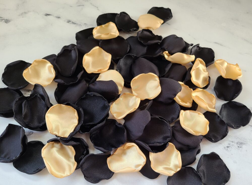 Black & Gold Wedding Decor, Gatsby Theme, Flower Petals, Aisle Anniversary, Bridal Shower Rose Petals