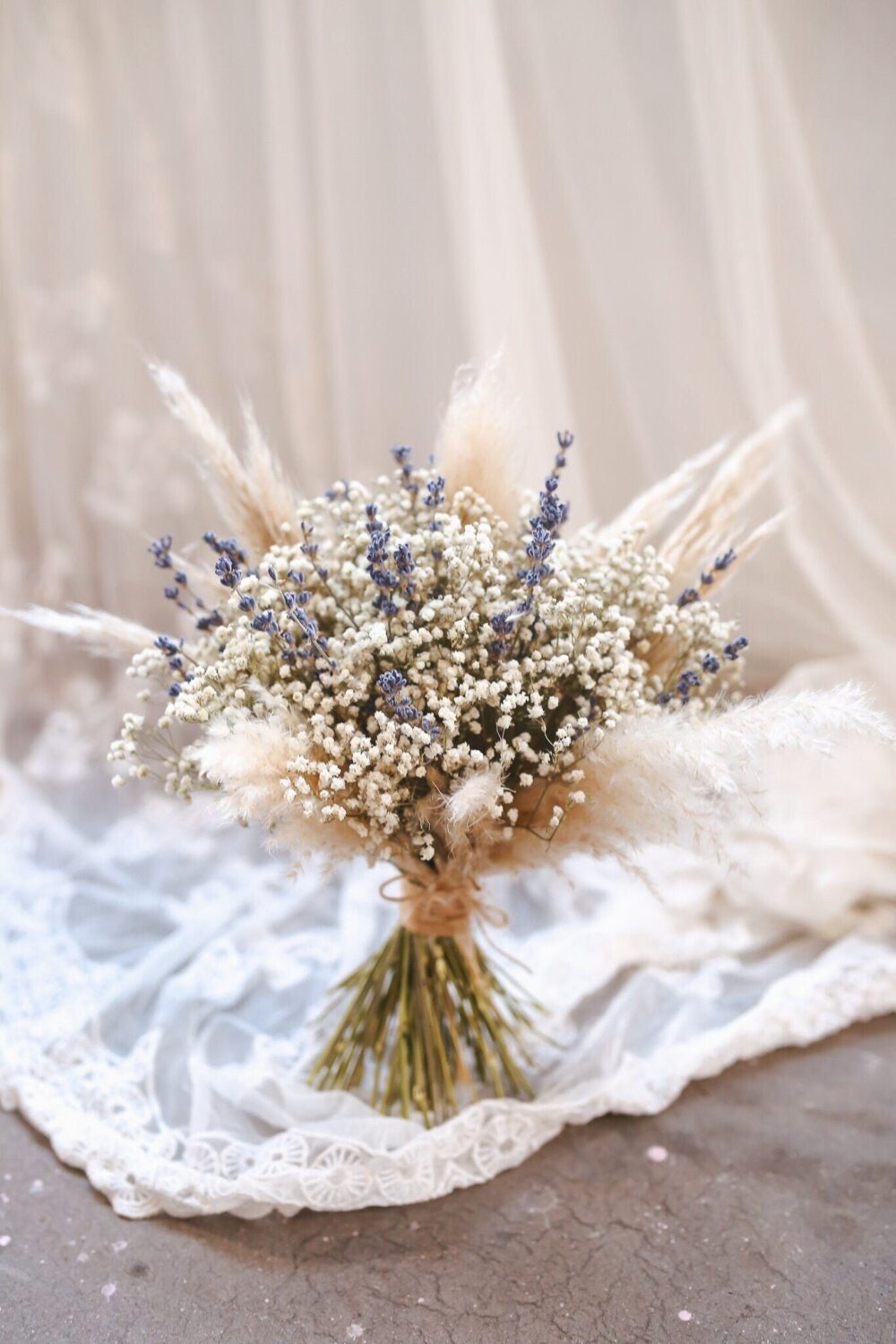 Pampas Wedding Bouquet/Dried Gypsophila Bride Bouquet/ Lavender Boho Wedding/ Bridesmaids Gift/ Flower