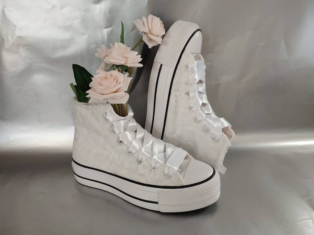 Platform Converse. Wedding