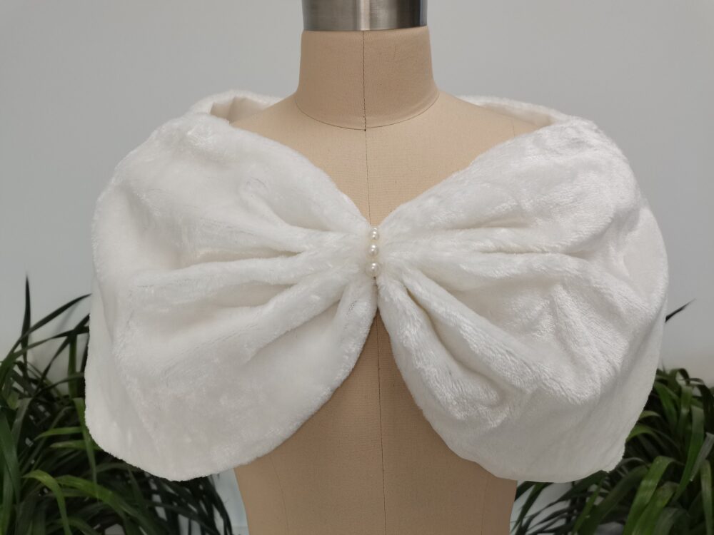 White/Ivory Bridal Wedding Shawl Faux Fur Wrap Shrug Bolero Cape
