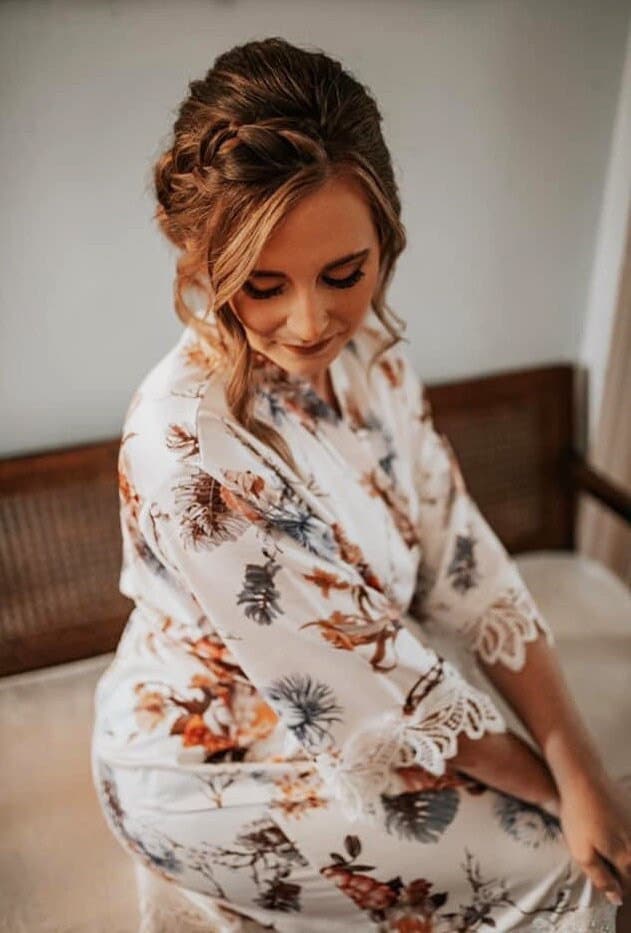 Clearance - Rustic Wedding Robe/Bridesmaid Satin Robes Bridal Lace Floral Favor