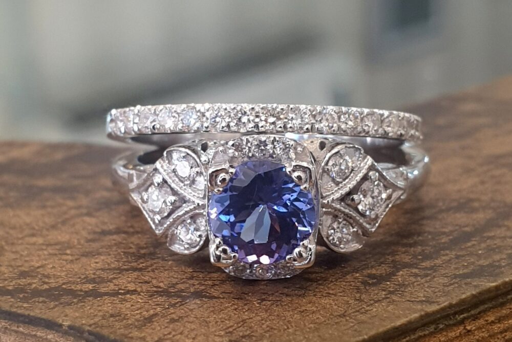 Vintage Engagement Rings Set 1Ct Natural Tanzanite Round Diamonds 14K White Gold Matching Eternity Band