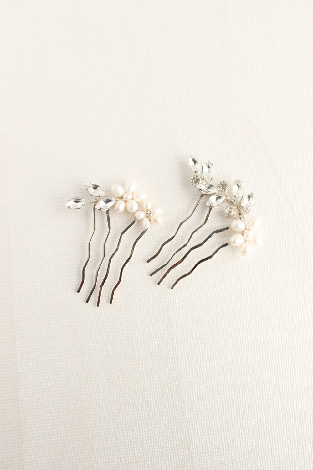 Small Silver Pearl Wedding Hair Comb Freshwater Bridal Crystal Accessory Bridal Clip Headpiece Fleur