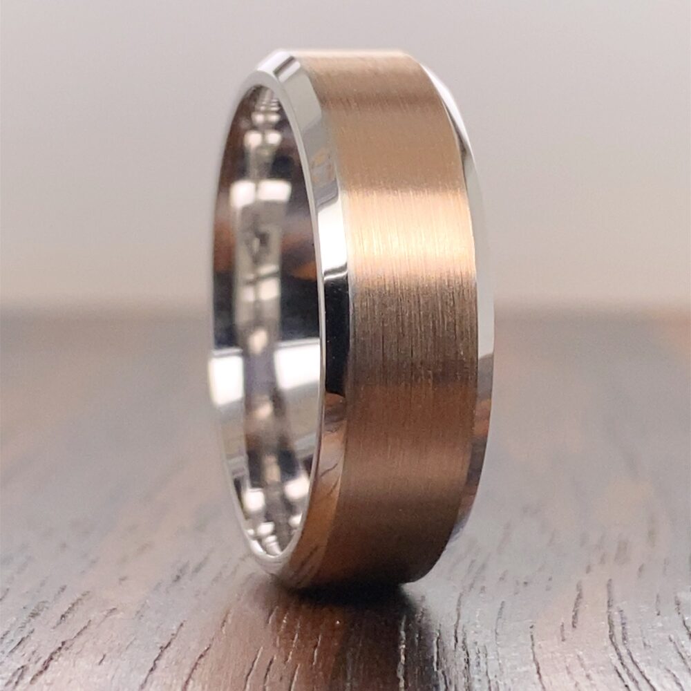Men's 14K Gold Two Tone Wedding Band | 7mm | 14K Beveled Edge Comfort Fit Brush Finish