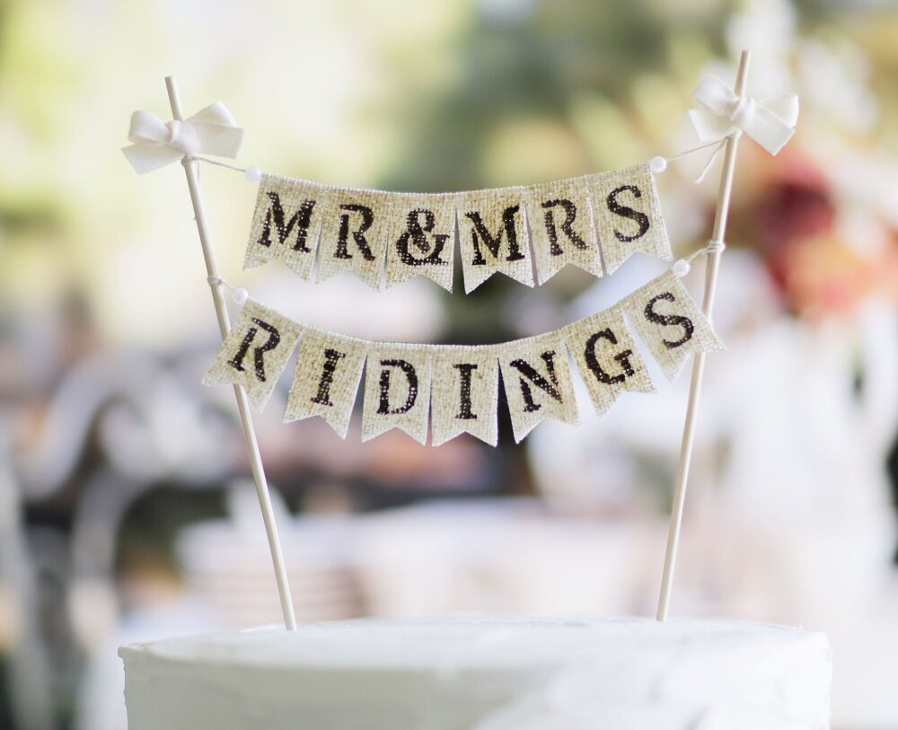 Mr.& Mrs. Cake Topper, Rustic Wedding Topper, Customized Banner, Wedding Topper, Wedding Banner, Cake Topper, Gold Rustic