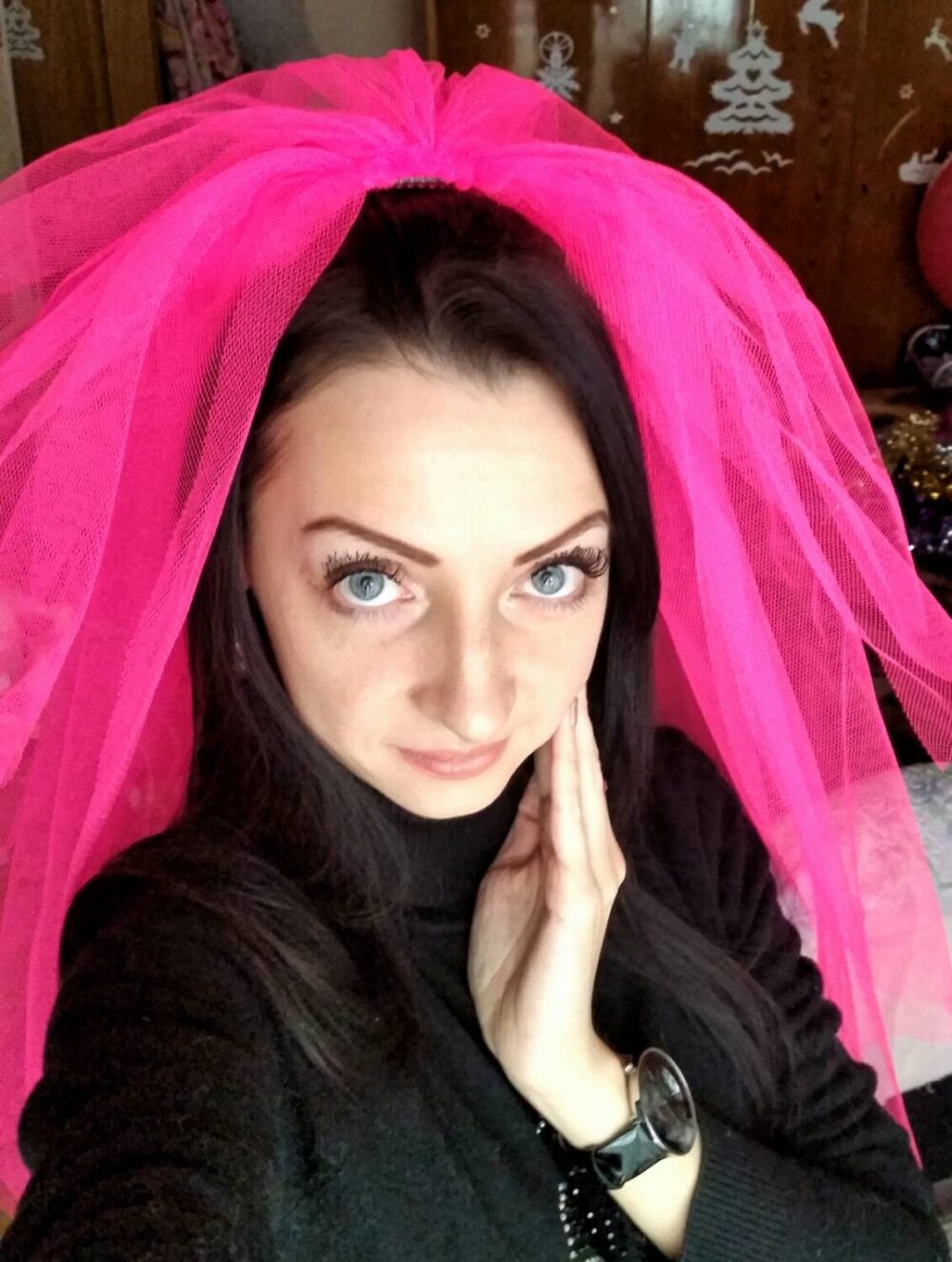 Bachelorette Party 3-Tier Veil Hot Pink, Long Length. Bridal Shower Veil, Bachelorette Hen Bride To Be Veil