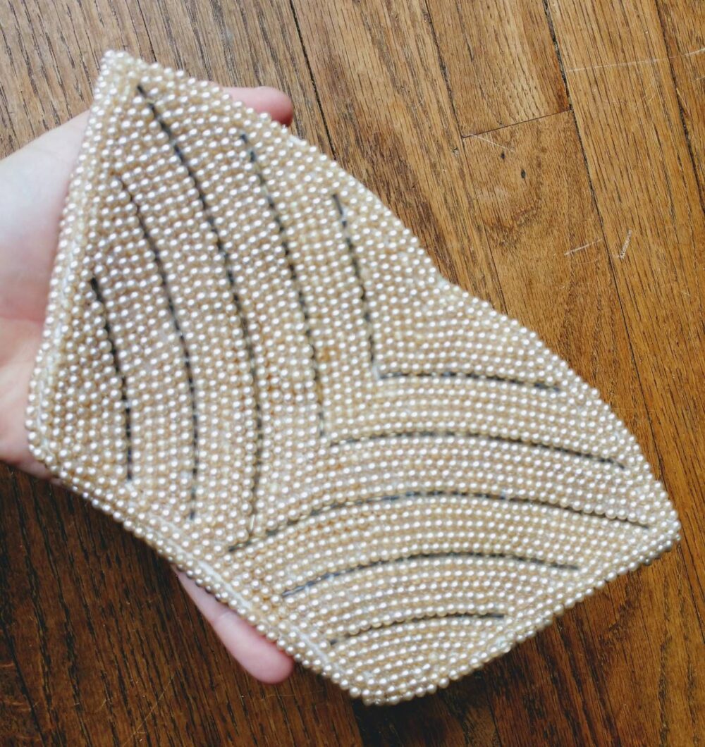 Pearly Clutch Wedding Bridal Prom Midcentury Shell Shape Chevron Clamshell Silver Beaded 4 X 8 Small