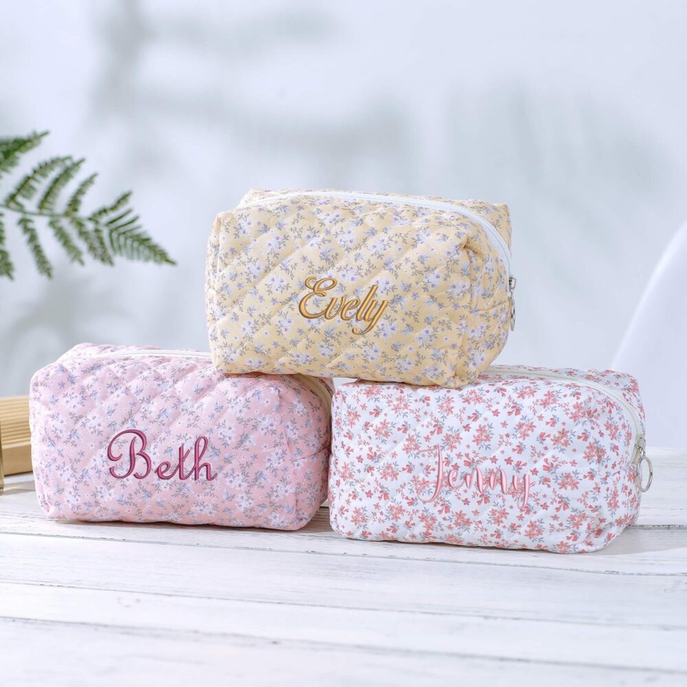 Personalized Floral Makeup Bag, Handmade Quilted Cosmetic Embroidered Gift For Her, Bridesmaid Gift, Travel Pouch, Toiletry Bags
