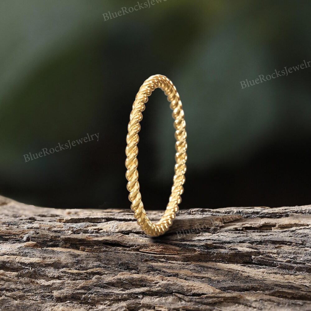 Delicate Twisted Wedding Band, Yellow Gold Band, Minimalist Stacking Matching Bridal Band, Unique Anniversary Ring, Gift For Her