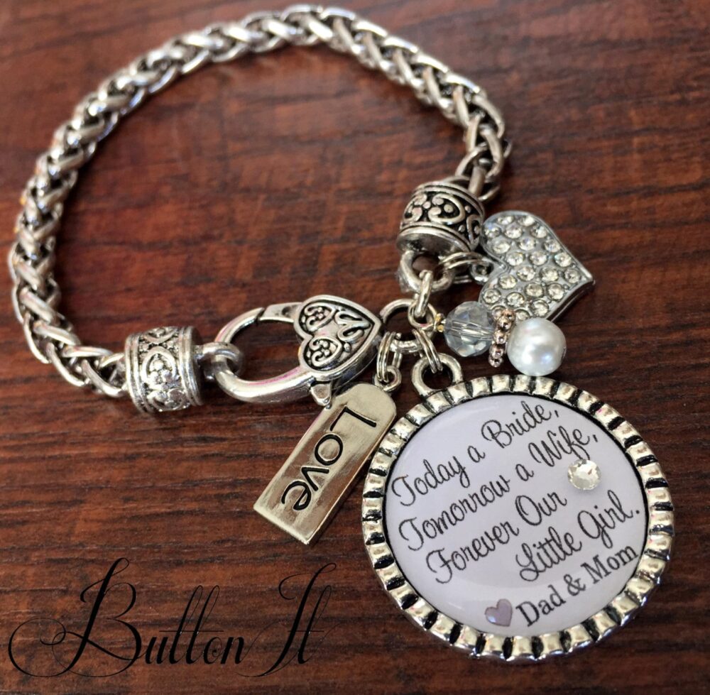 Daughter Wedding Gift, Personalized Wedding, Mother Daughter Jewelry, Gift For Bride From Mom, Daughter in Law, Charm Bracelet