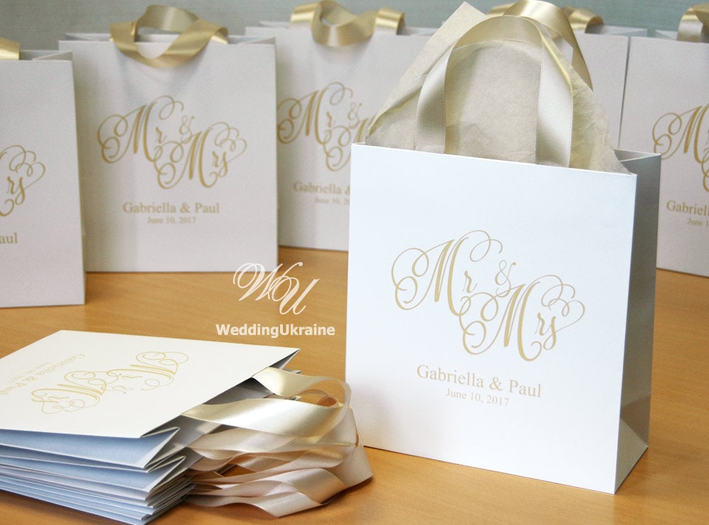 35 Champagne Wedding Welcome Bags With Satin Ribbon & Names - Custom Personalized Paper Gift For Guests Weddings Gifts Favors