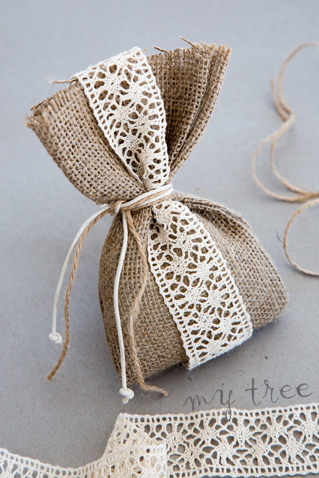 20Pcs Burlap Wedding Favor Gift Bag Rustic Bomboniera Lace Vintage