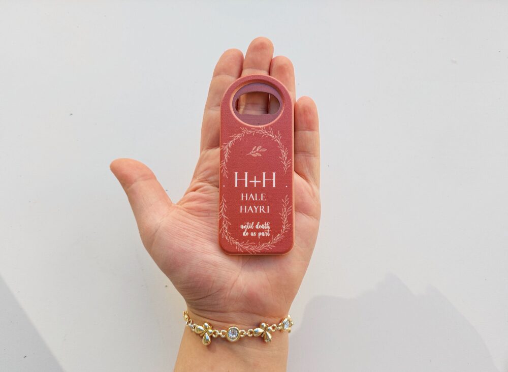 10 Pcs Wedding Favor Magnet Personalized Magnets Guests Magnetic Bottle Opener Custom Cap Gift