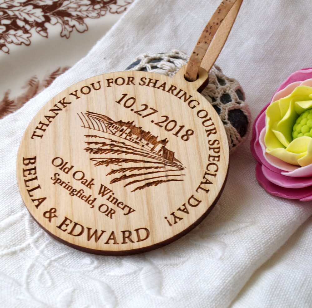 Wedding Favors, Personalized Ornaments, Vineyard Wedding Wooden Favor Thank You Set Of 25 Pc