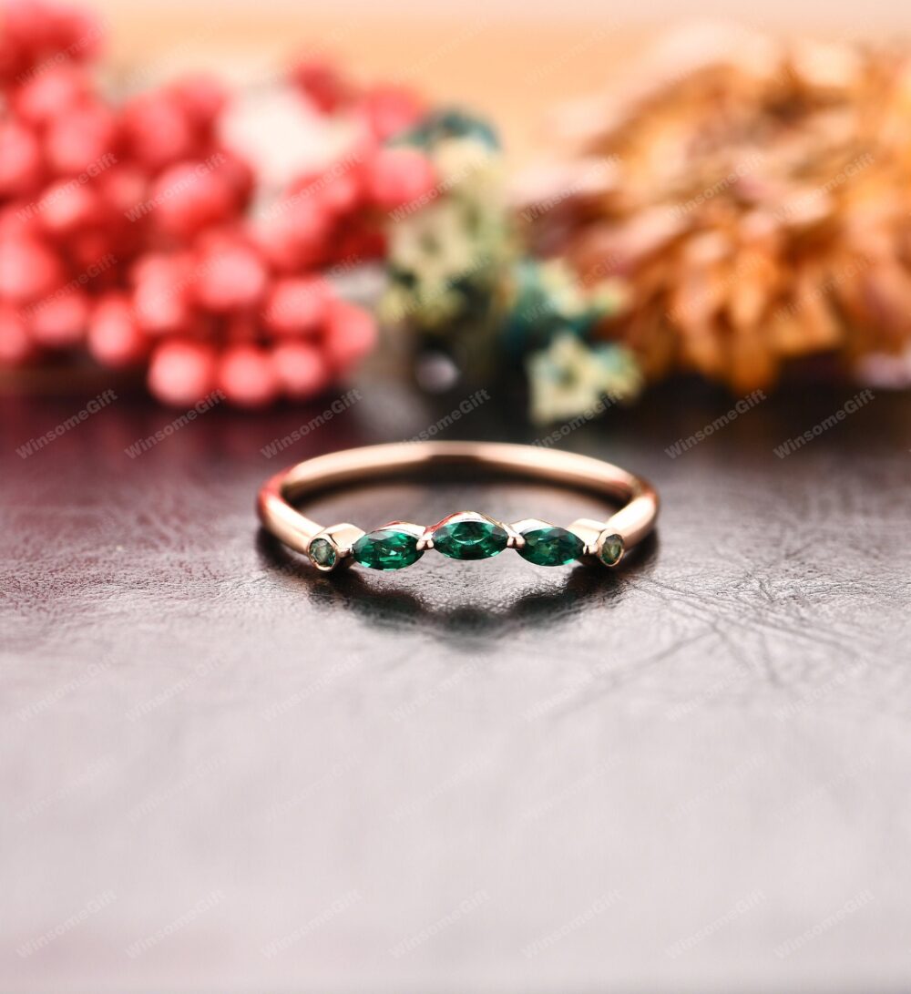 Curved Wedding Band, 14K Rose Gold Emerald Ring, Green Stone Matching Bridal Lovely Anniversary Ring