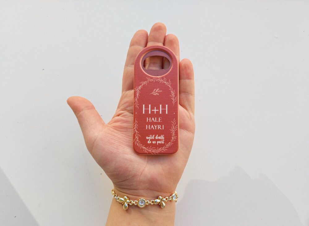 10 Pcs Wedding Favor Magnet Personalized Magnets Guests Magnetic Bottle Opener Custom Cap Gift