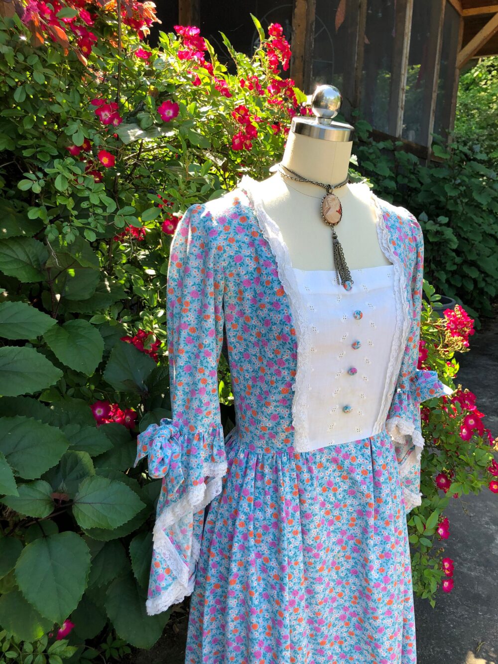 Rare 70's Cottage Core Floral Maxi/Vintage Maxi Dress/Vintage Sundress/70's Sundress/Prairie Dresses/Cottage Core/Mint Condition