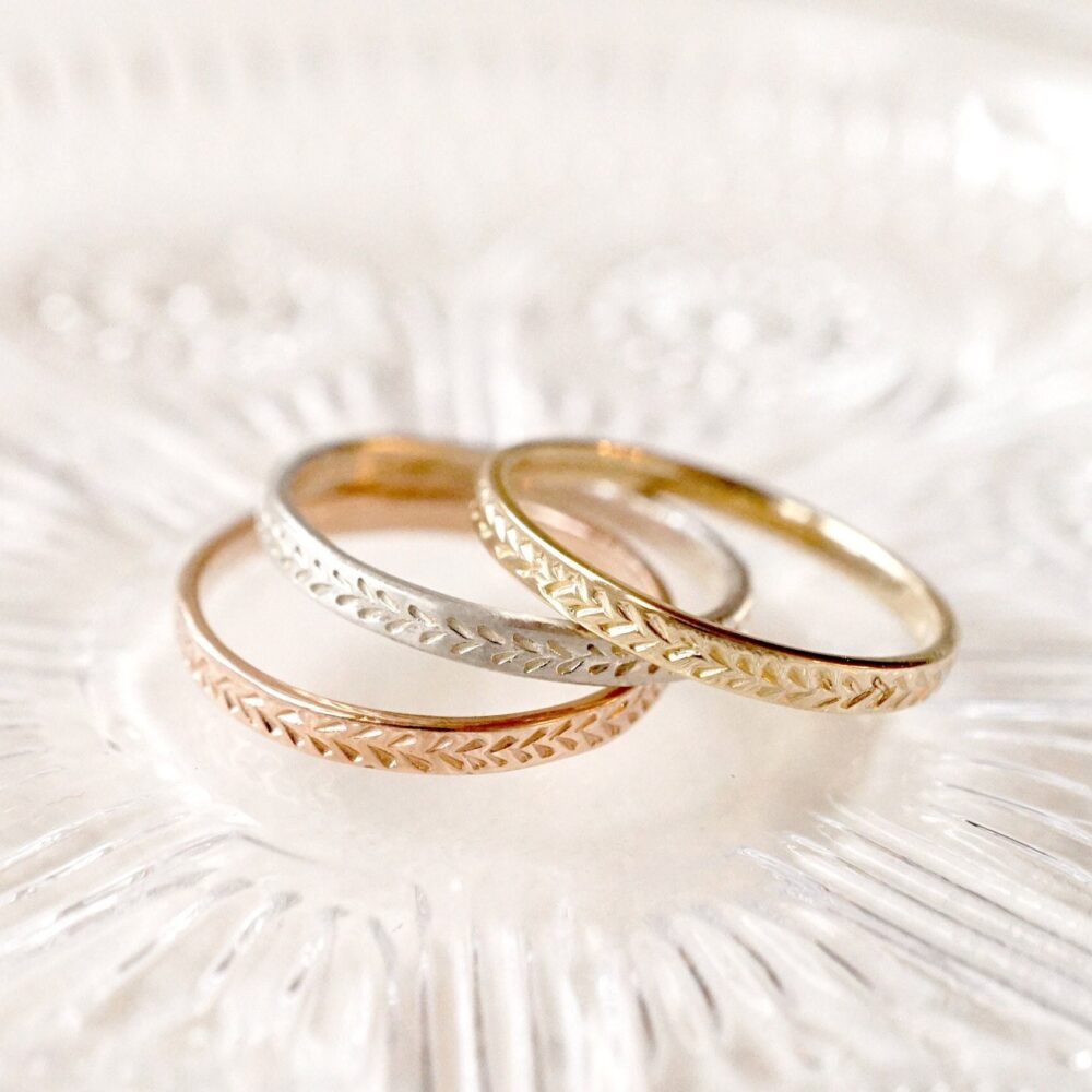 14K Gold Wedding Ring | Hand Engraved Wedding Band Solid Gold Feather Dainty Ring